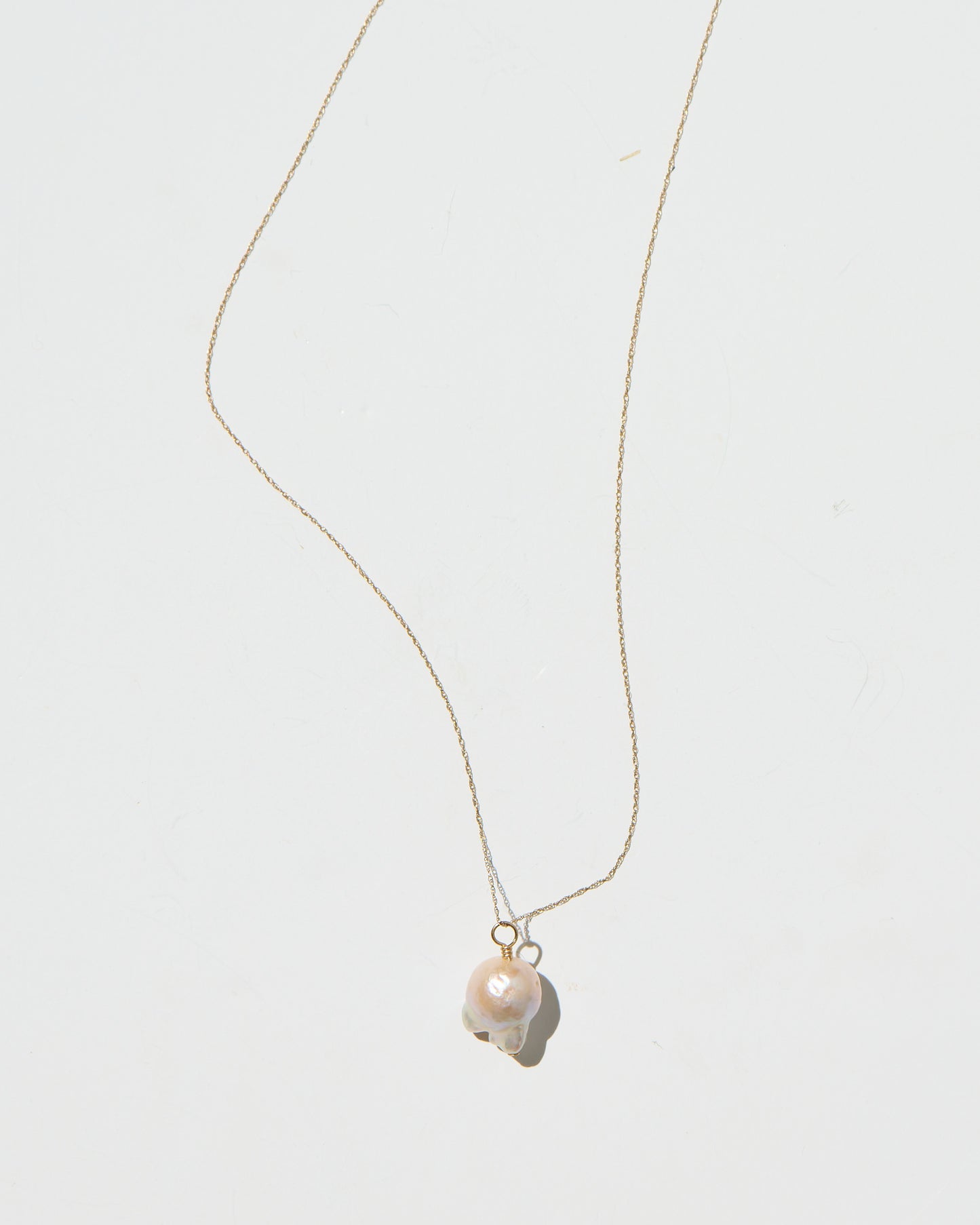 Nacre Necklace