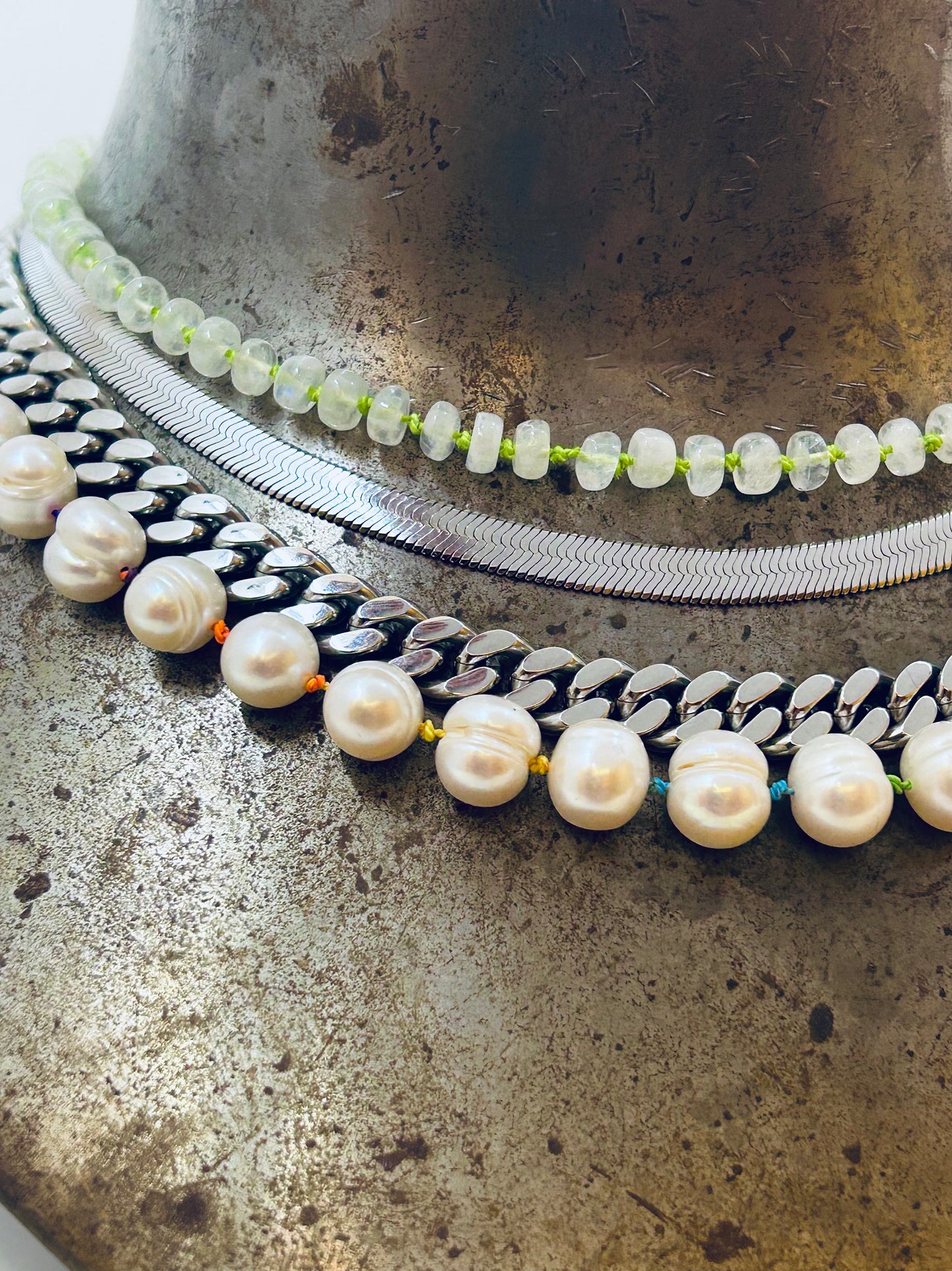 Herringbone Chain